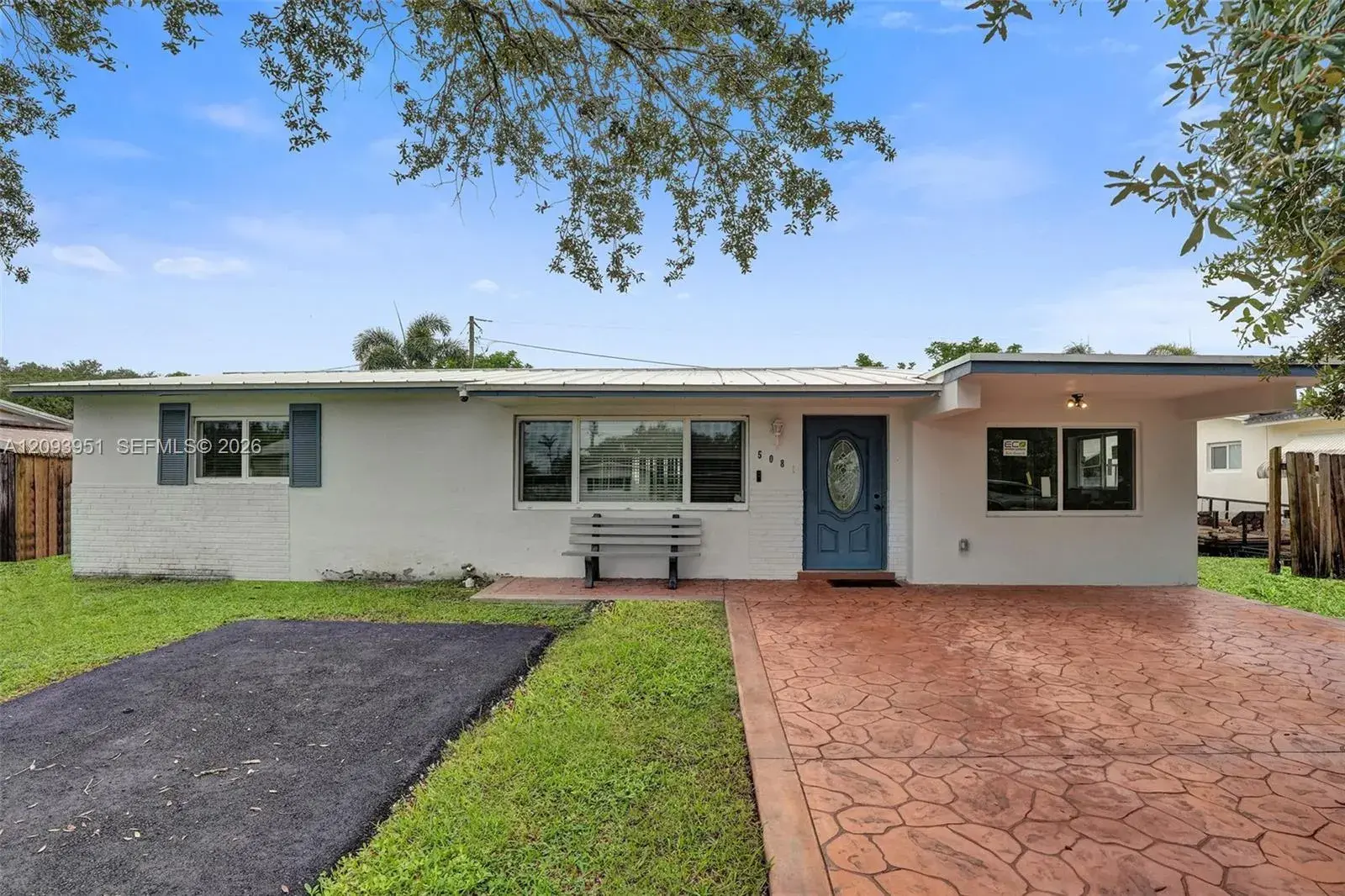 3 bedroom 2 bath Residential for sale at 5081 SW 94th Way, Cooper City FL 33328