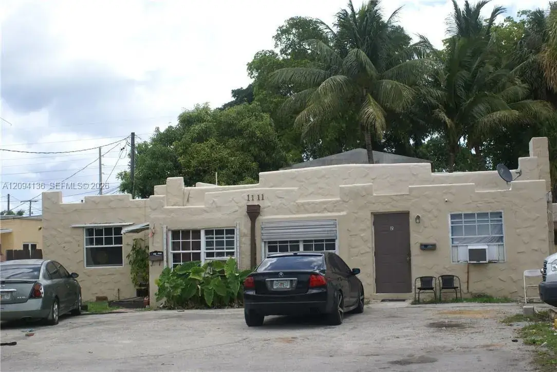 1111 N 22nd Ave, Hollywood FL 33020