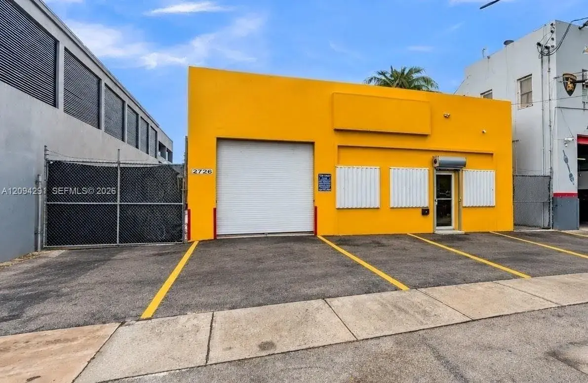 Commercial Sale for sale at 2726 NW 35th St, Miami FL 33142