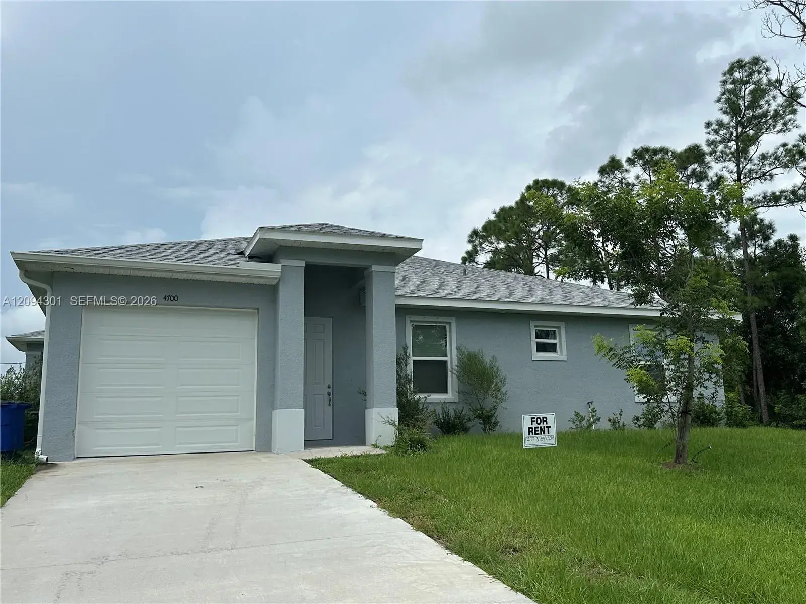 3 bedroom 2 bath Residential Lease for rent at 4700 29th St SW # 4700, Lehigh Acres FL 33973
