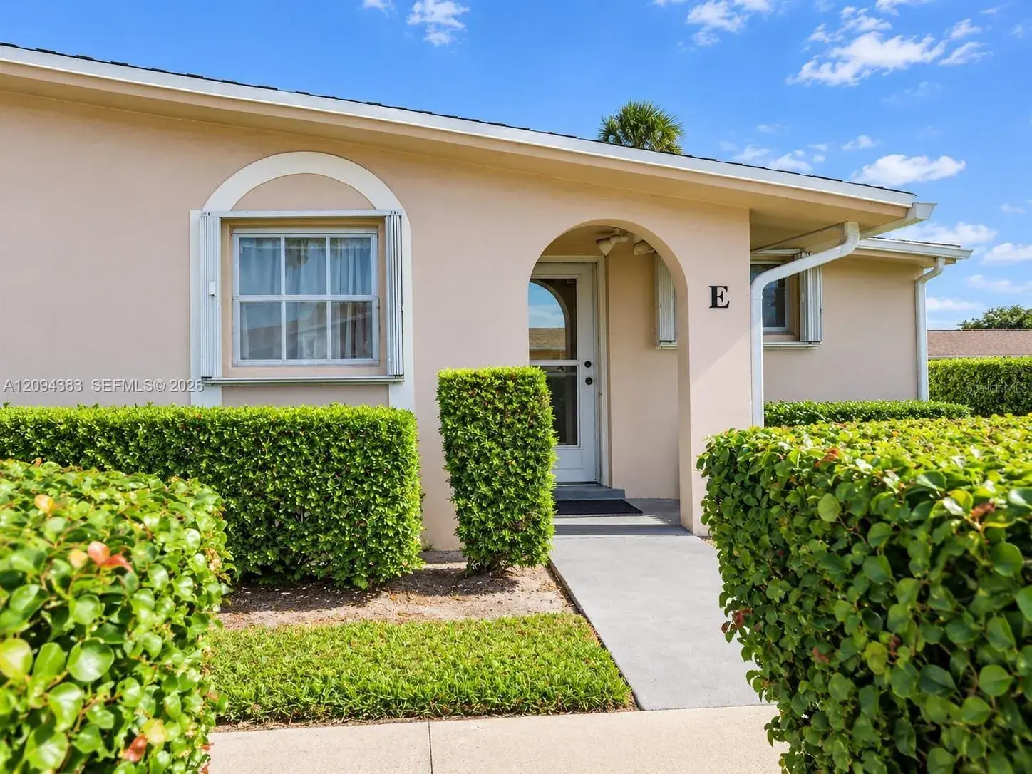 2 bedroom 2 bath Residential for sale at 2784 Dudley Dr, West Palm Beach FL 33415