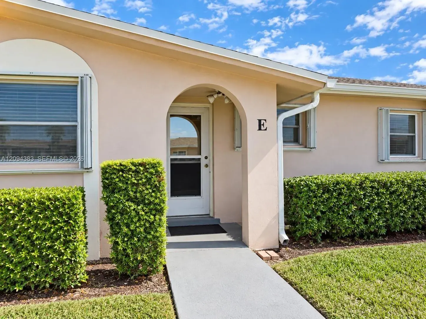 2784 Dudley Dr, West Palm Beach FL 33415