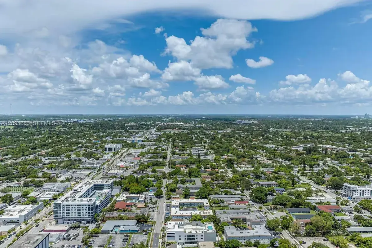 2201 Polk St # 204, Hollywood FL 33020