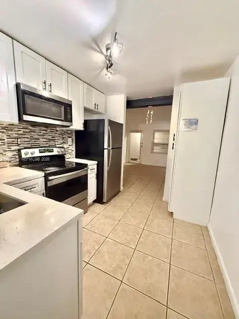 1150 SW 26th Ave # 2, Fort Lauderdale FL 33312