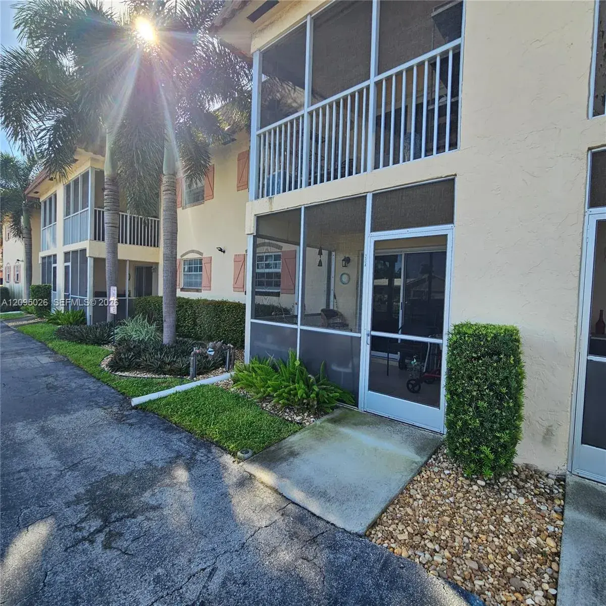 1 bedroom 1 bath Residential for sale at 101 E Mcnab Rd # 204, Pompano Beach FL 33060