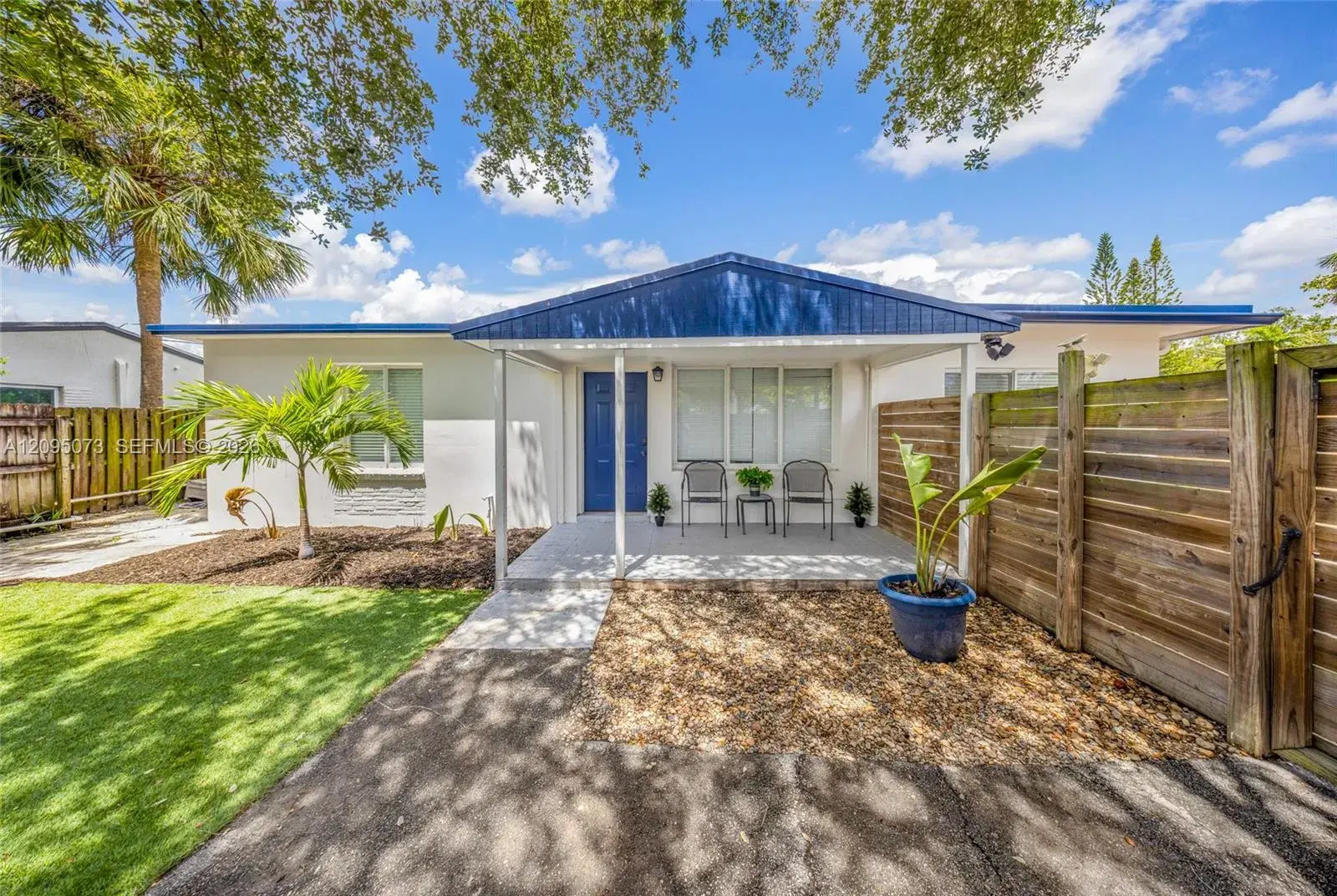 4 bedroom 3 bath Residential for sale at 1137 SW 8th Ter, Fort Lauderdale FL 33315
