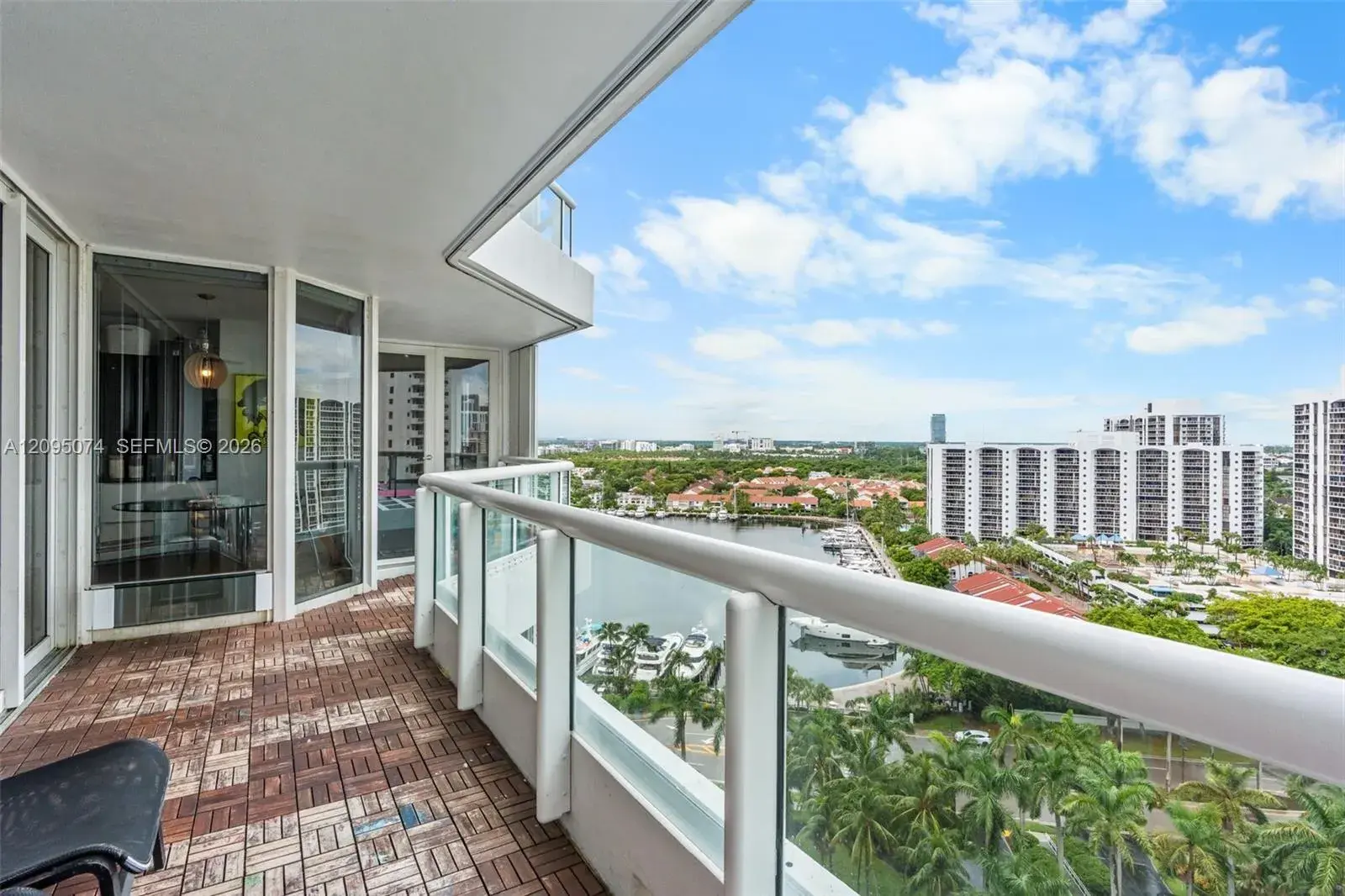 3 bedroom 2 bath Residential for sale at 21055 Yacht Club Dr # 1703, Aventura FL 33180