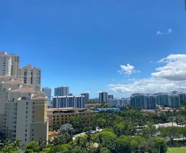 3300 NE 191st St # 1415, Aventura FL 33180
