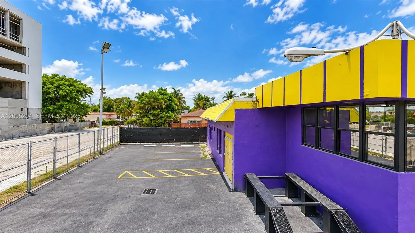 Commercial Sale for sale at 2200 N Federal Hwy, Hollywood FL 33020