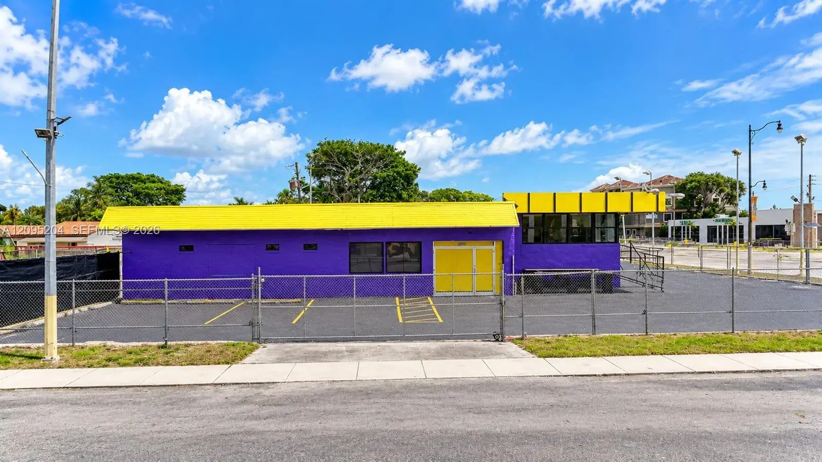 2200 N Federal Hwy, Hollywood FL 33020