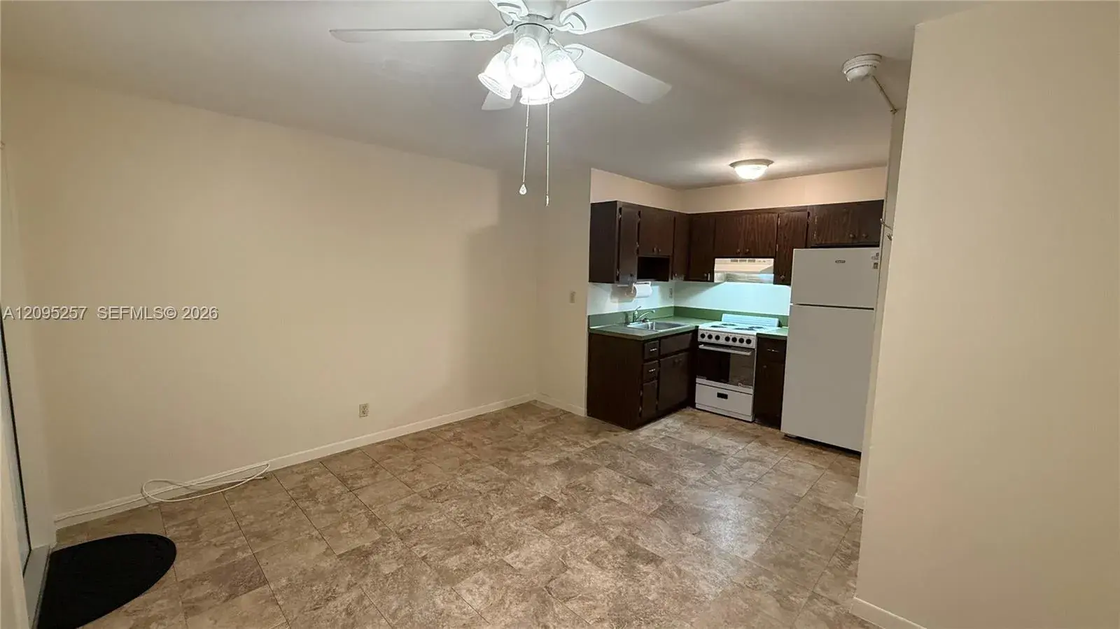 2400 SW 42nd Ave # 6, Fort Lauderdale FL 33317