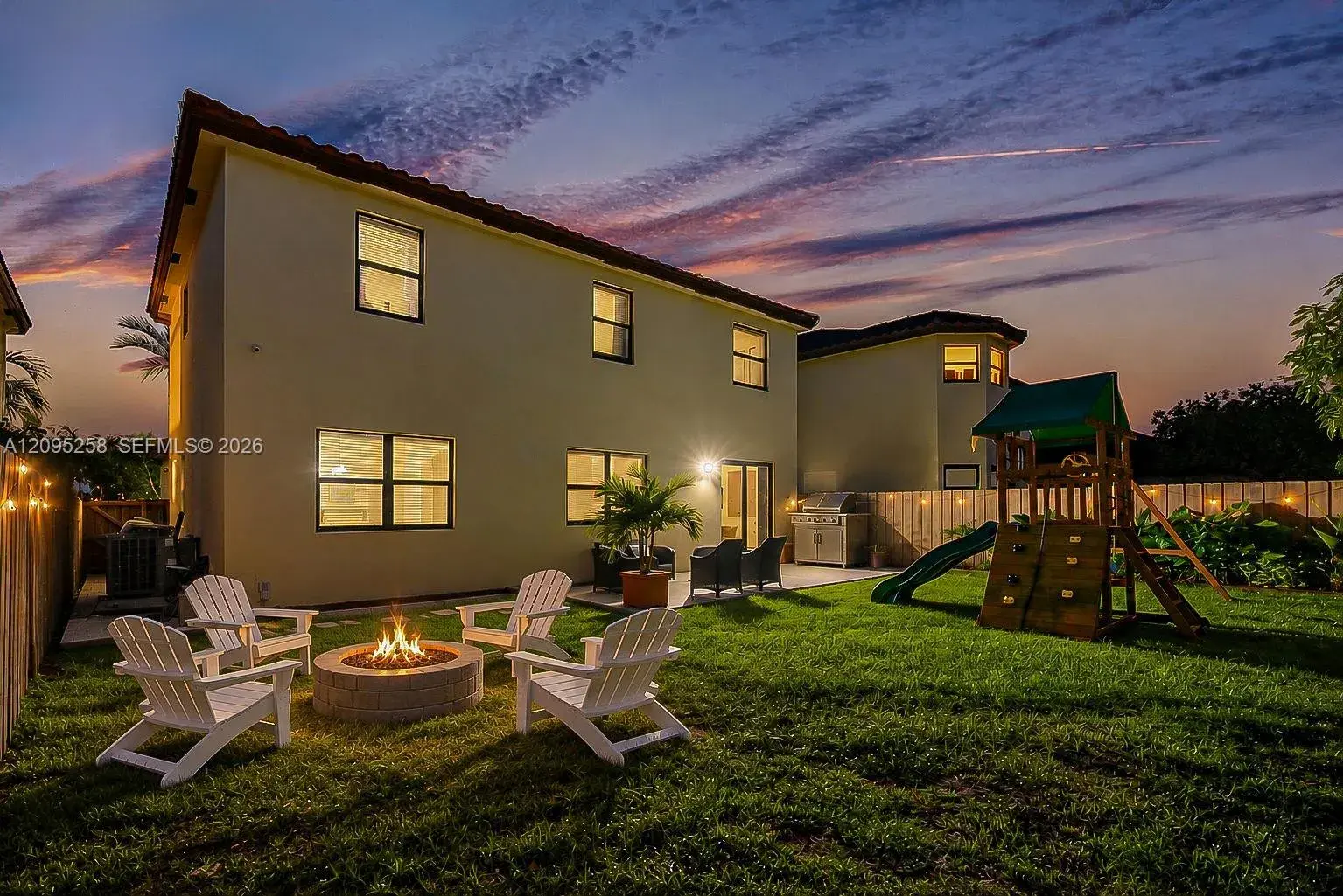 5 bedroom 3 bath Residential for sale at 122 NE 27th Ave, Homestead FL 33033