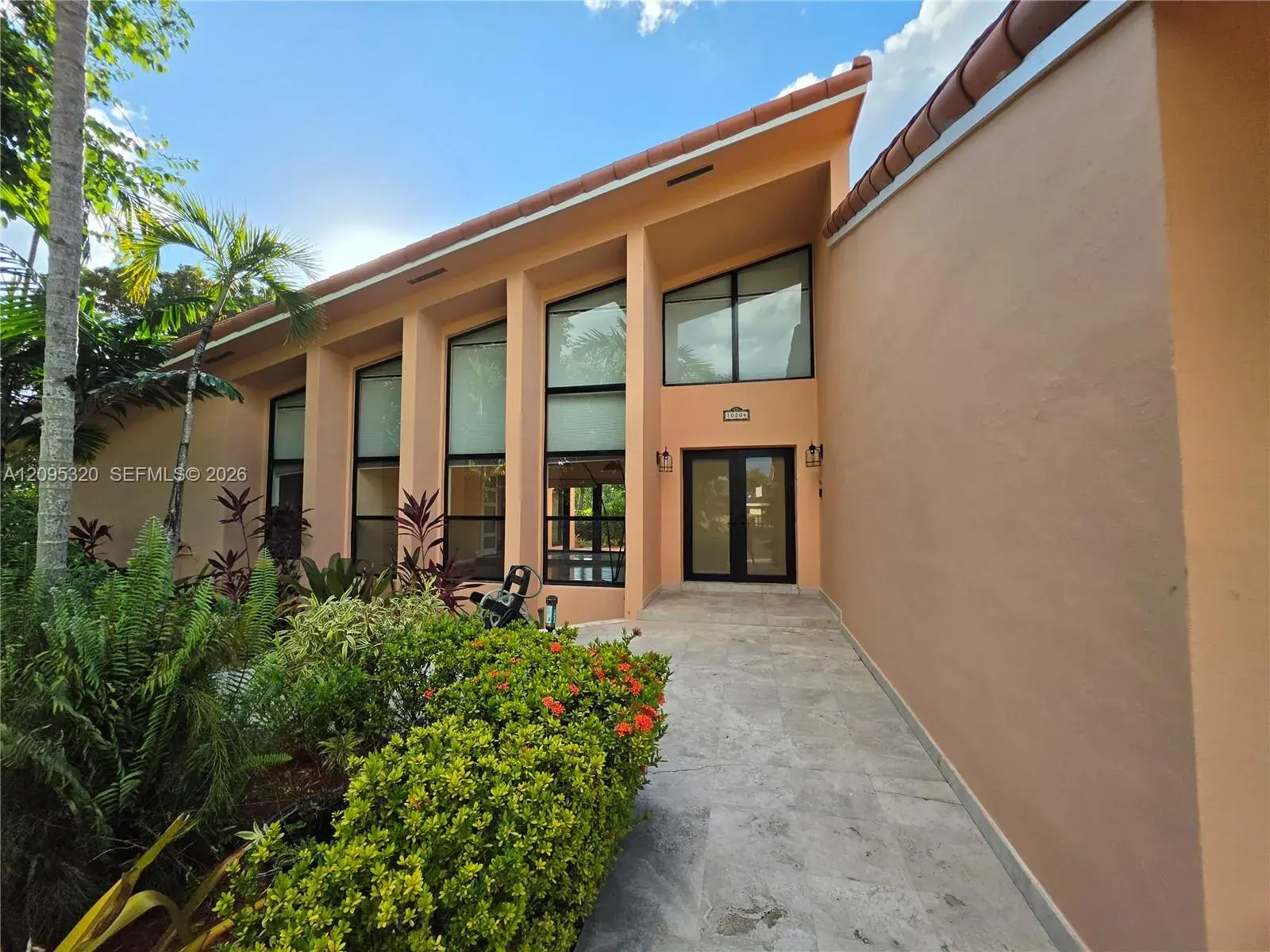 5 bedroom 3 bath Residential for sale at 10204 SW 96th Ct, Miami FL 33176
