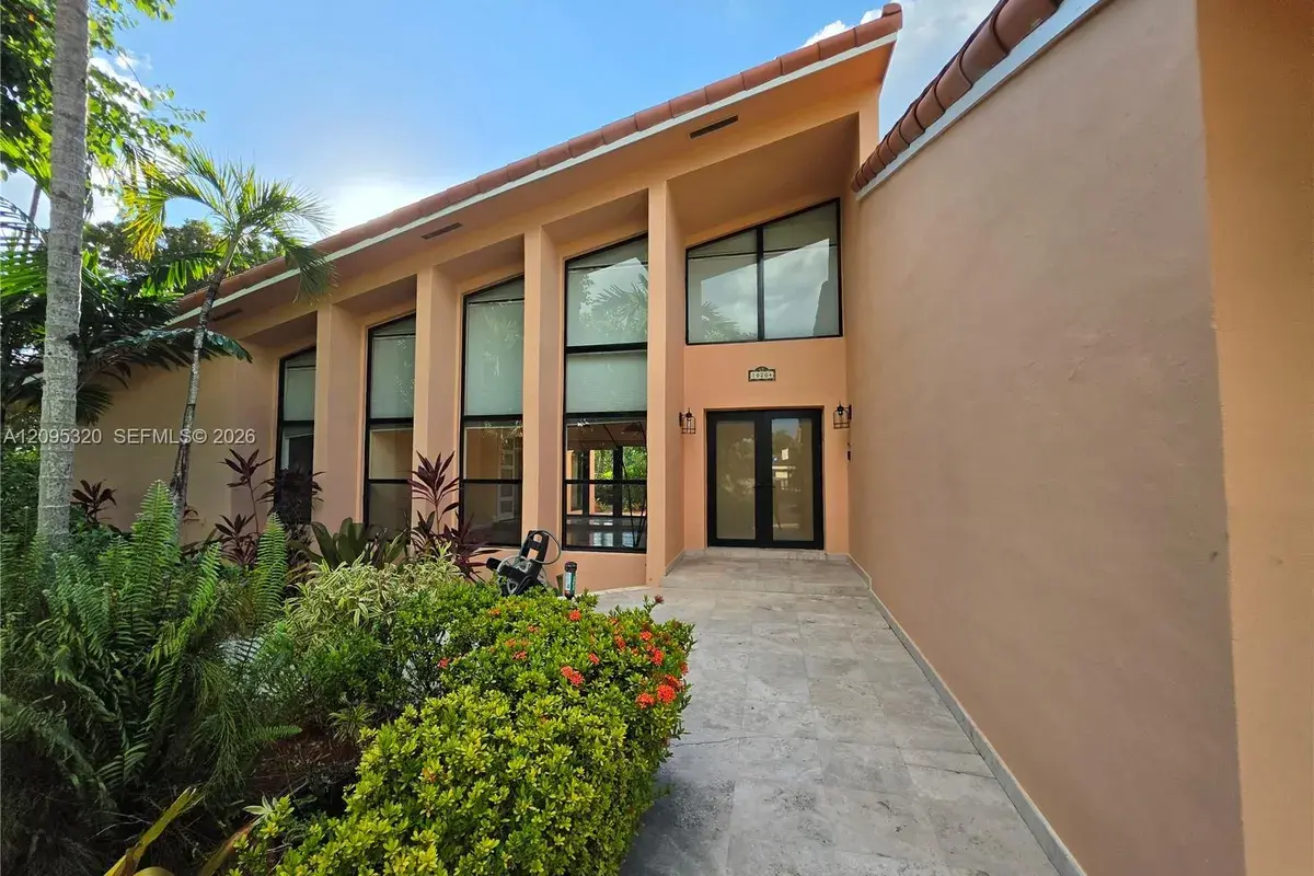10204 SW 96th Ct, Miami FL 33176