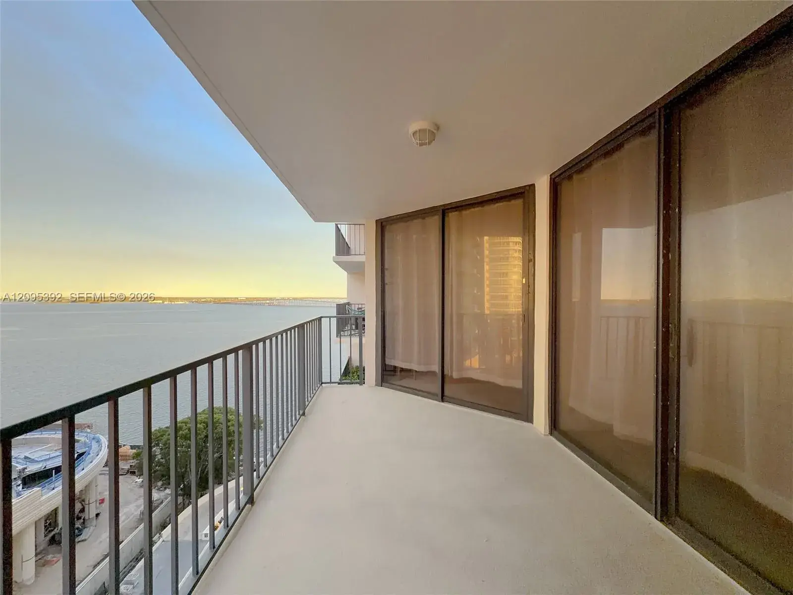 1 bedroom 1 bath Residential for sale at 1865 Brickell Ave # A1503, Miami FL 33129
