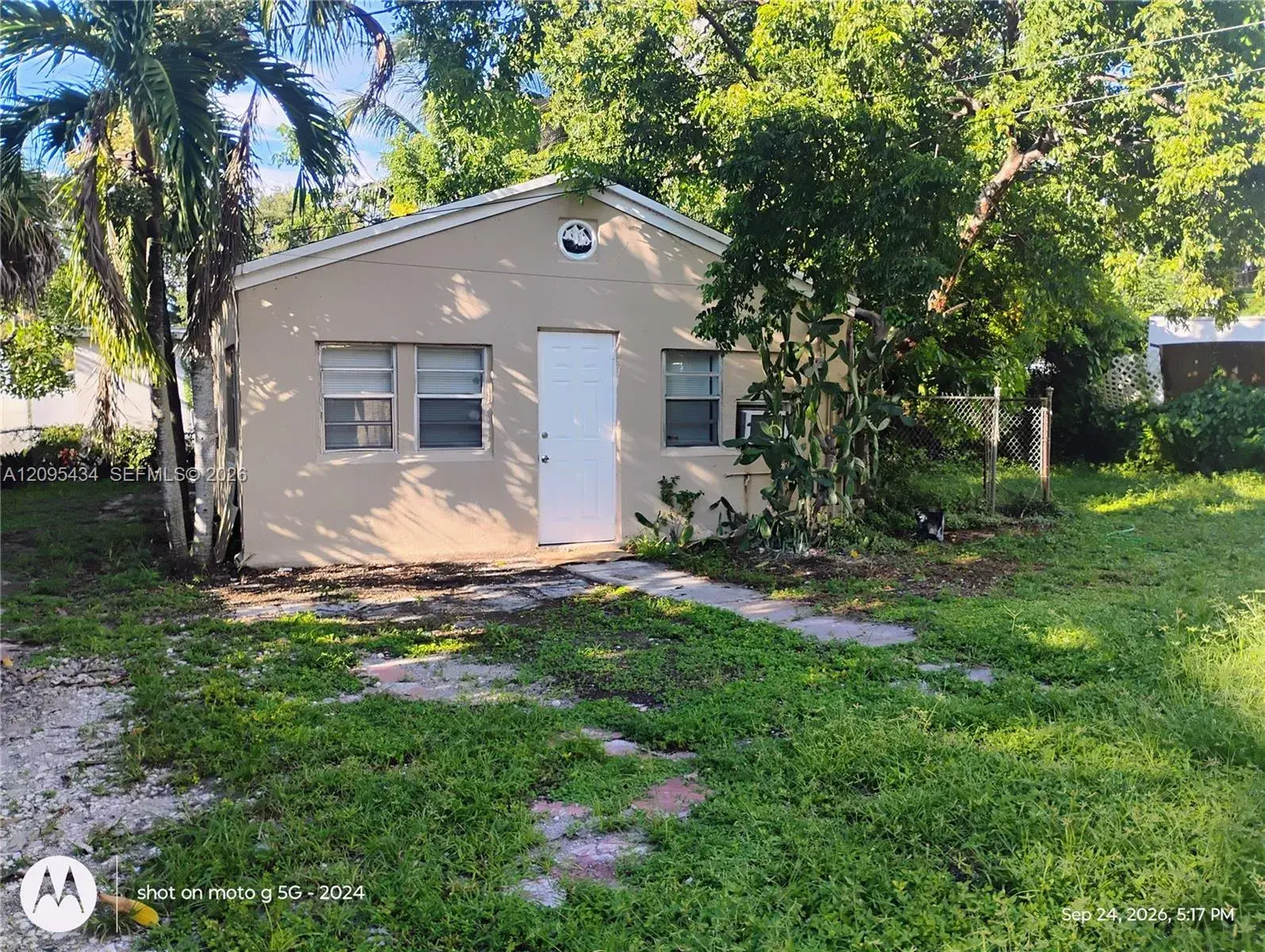 1817 Coolidge St # 2, Hollywood FL 33020