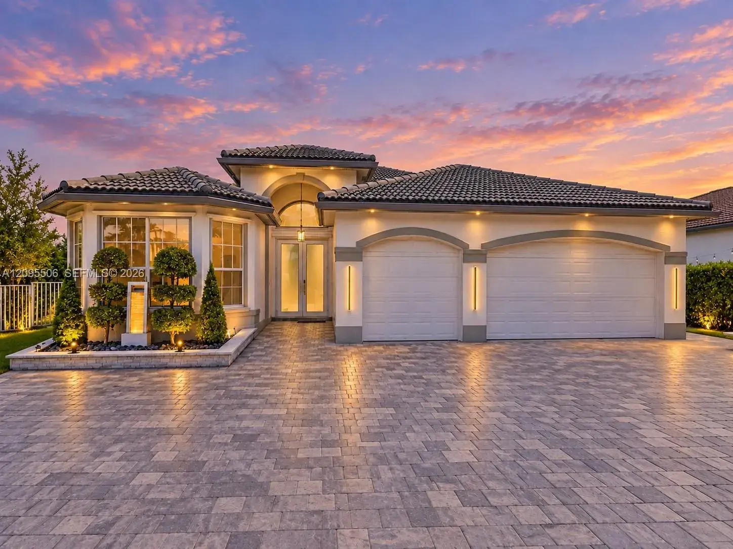 5 bedroom 3 bath Residential for sale at 5421 SW 185th Ter, Miramar FL 33029