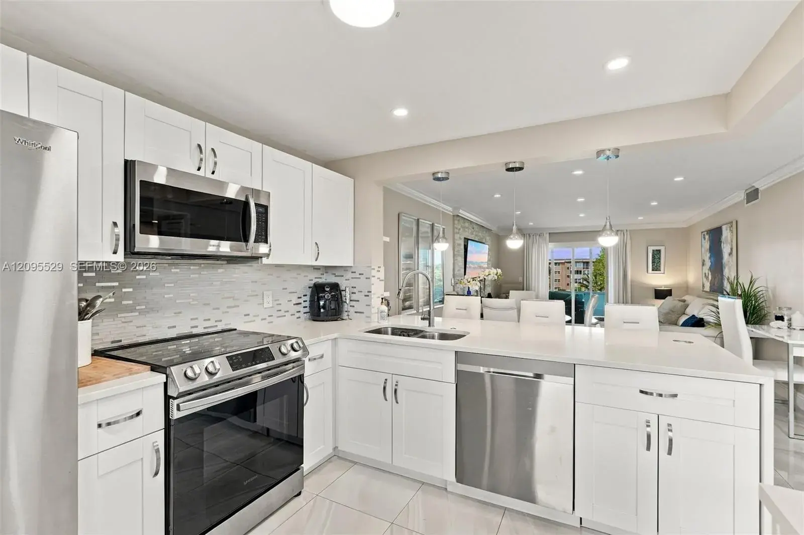 2 bedroom 2 bath Residential for sale at 2400 NE 1st Ln # 3140, Boynton Beach FL 33435