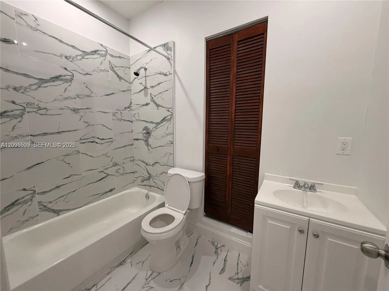 2804 NW 7th Ct # 2804, Fort Lauderdale FL 33311