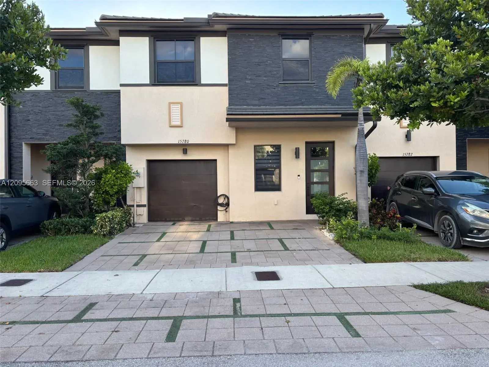 4 bedroom 3 bath Residential for sale at 15780 NW 91st Ct, Miami Lakes FL 33018