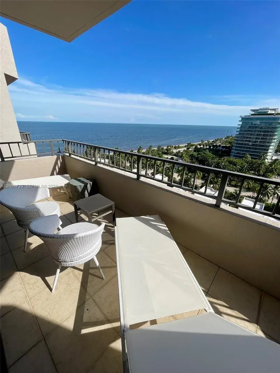 3 bedroom 3 bath Residential Lease for rent at 201 Crandon Blvd # 1235, Key Biscayne FL 33149