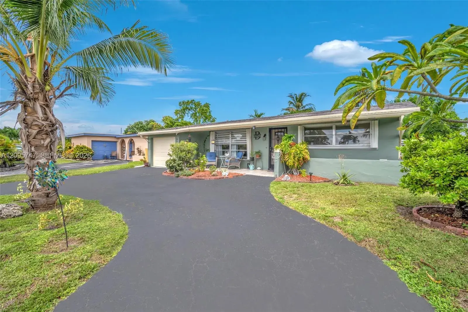 2 bedroom 2 bath Residential for sale at 9261 NW 24th Pl, Sunrise FL 33322