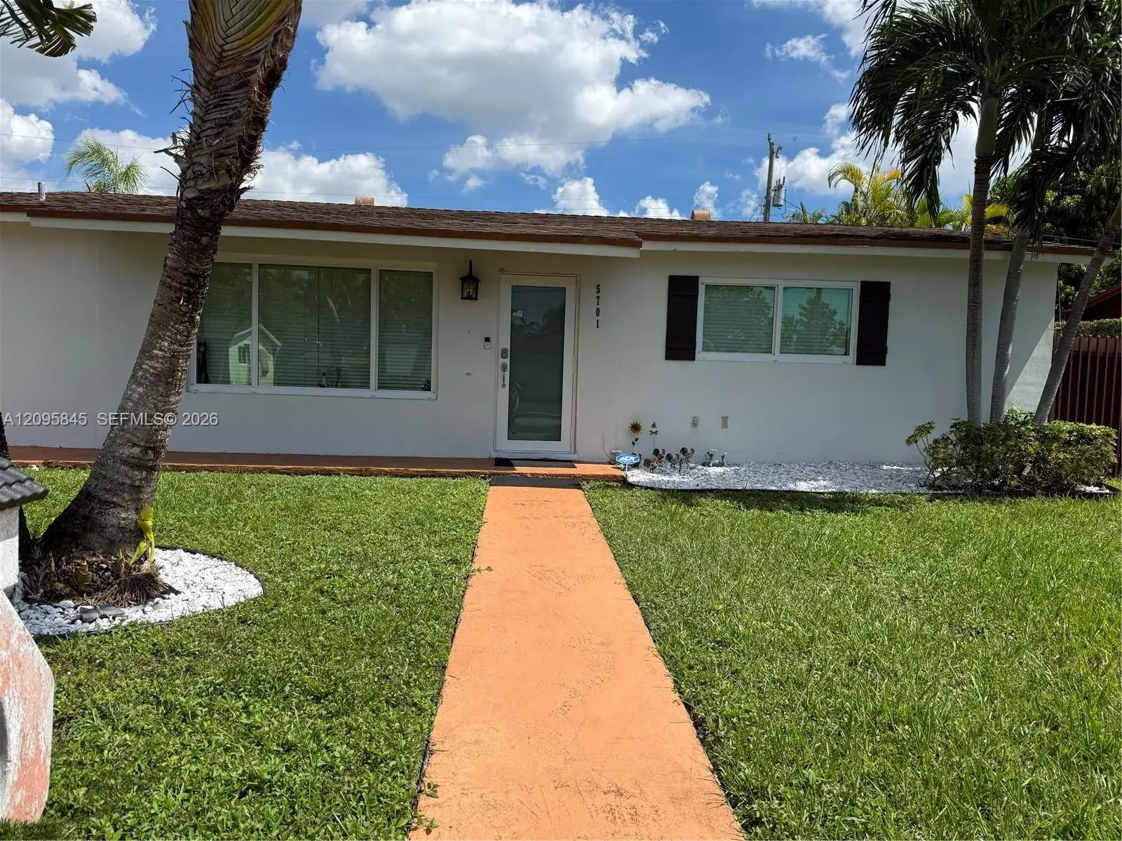 3 bedroom 2 bath Residential for sale at 5701 SW 109th Ave, Miami FL 33173