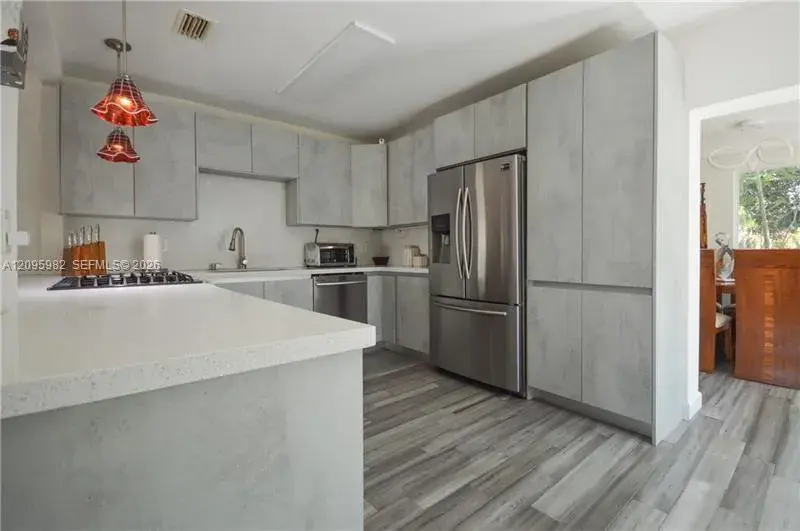 1428 Plunkett St, Hollywood FL 33020