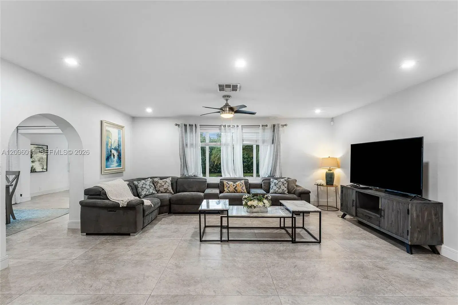 4872 NW 1st Ct, Plantation FL 33317