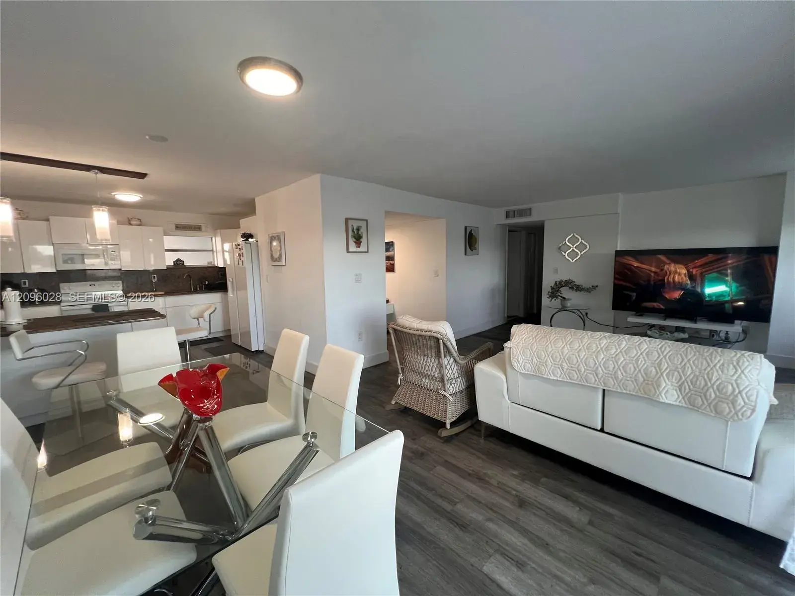 3 bedroom 2 bath Residential for sale at 6300 SW 138th Ct # 405, Miami FL 33183