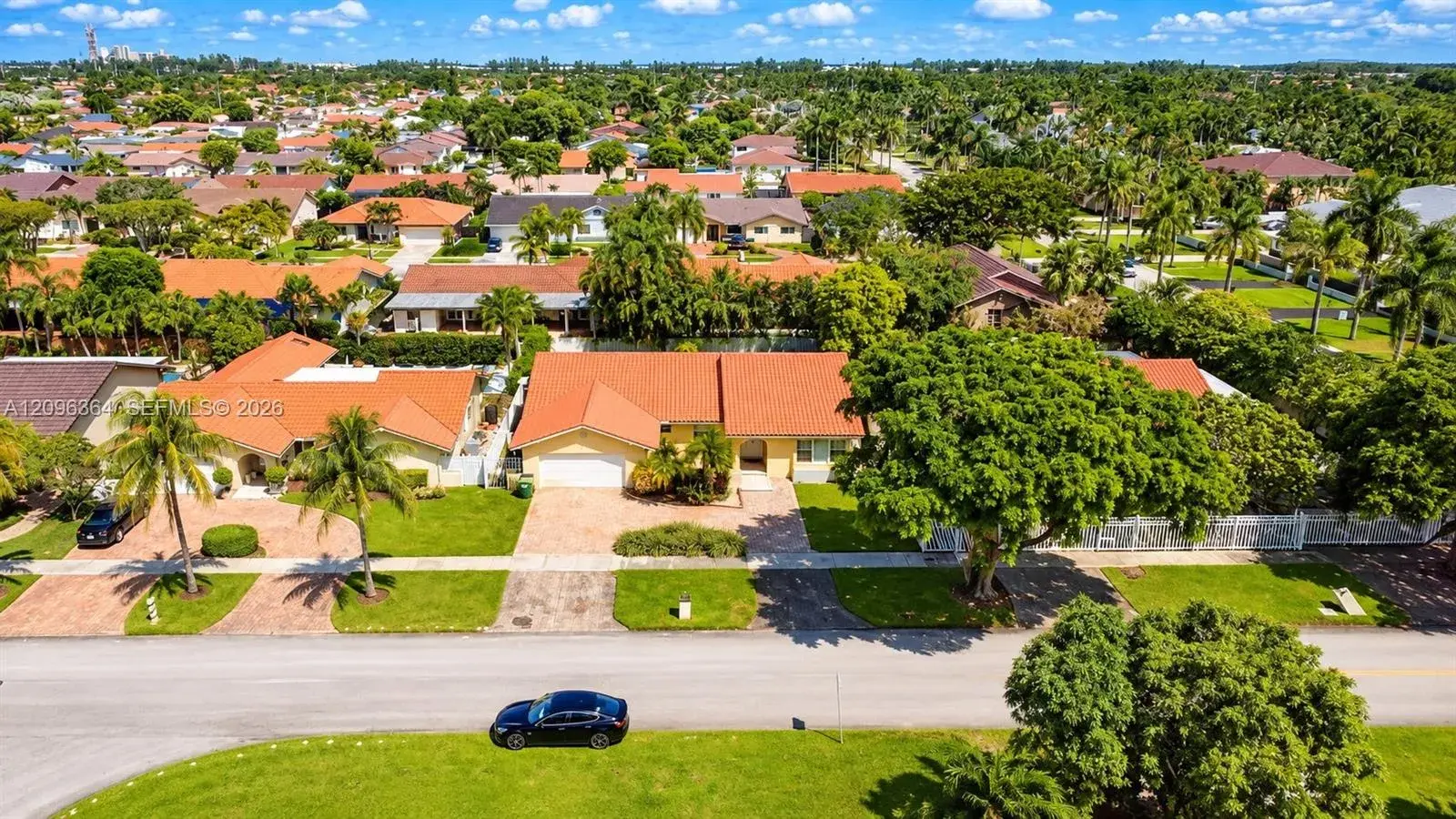 13211 SW 2nd St, Miami FL 33184