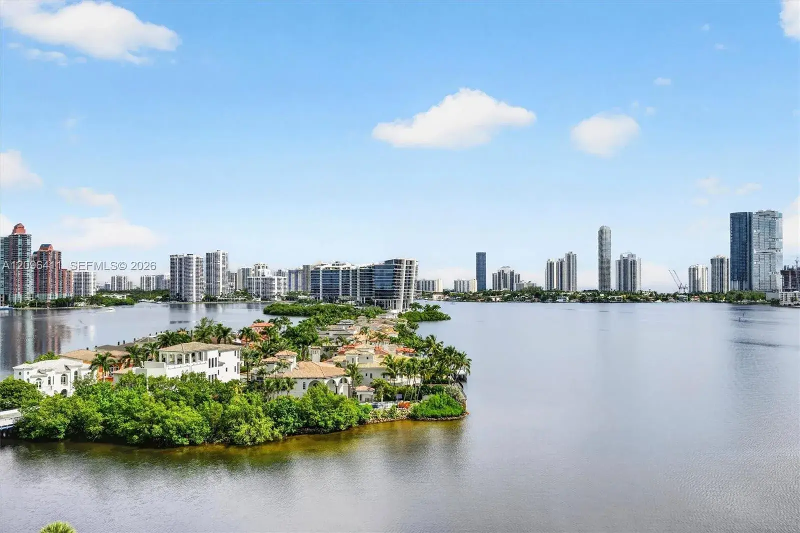 3 bedroom 3 bath Residential Lease for rent at 3000 Island Blvd # 1103, Aventura FL 33160