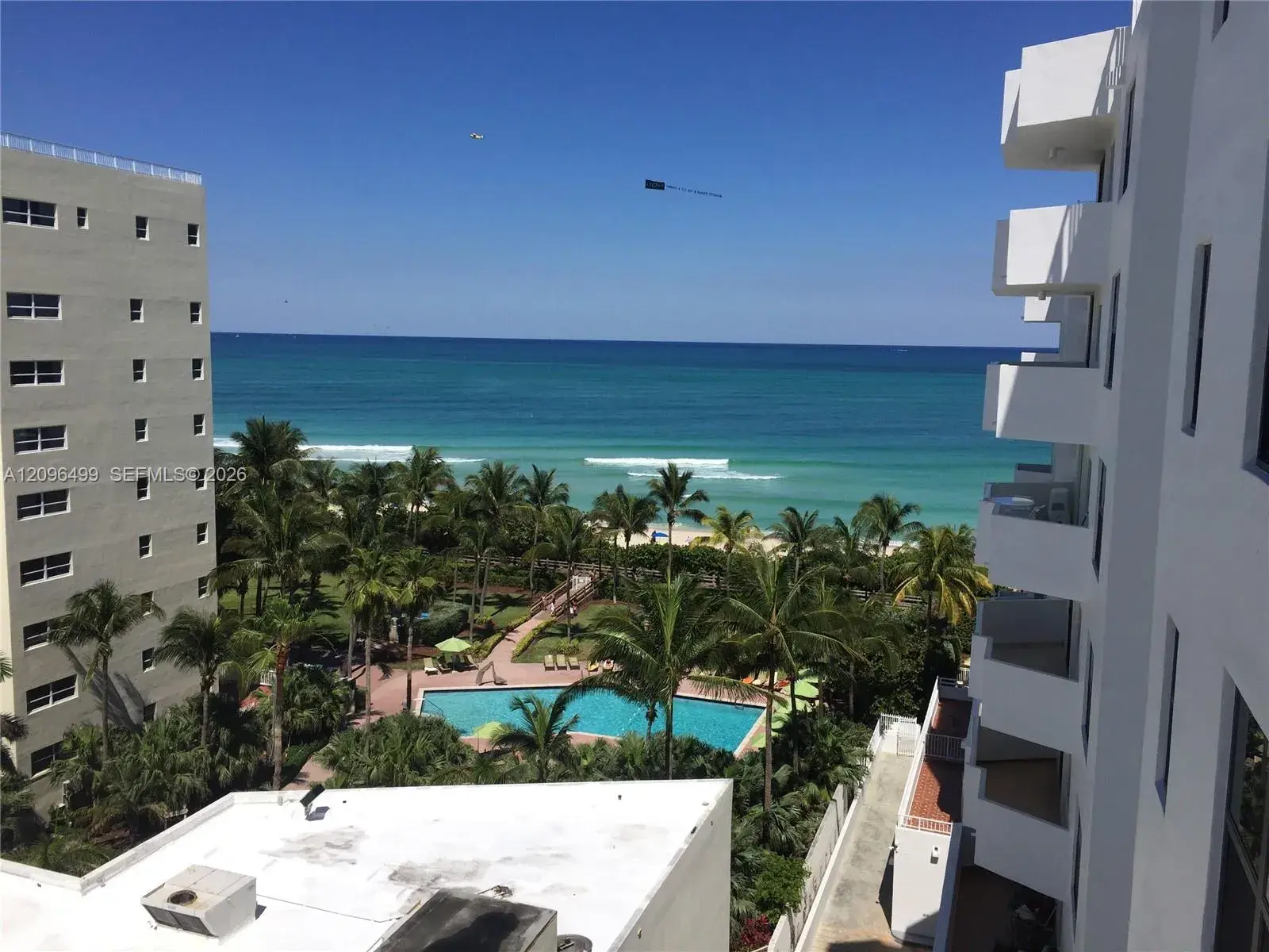 2 bedroom 2 bath Residential for sale at 4301 Collins Ave # 901, Miami Beach FL 33140