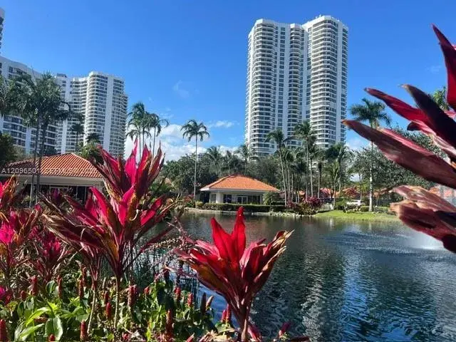 2 bedroom 2 bath Residential for sale at 3530 Mystic Pointe Dr # 1803, Aventura FL 33180
