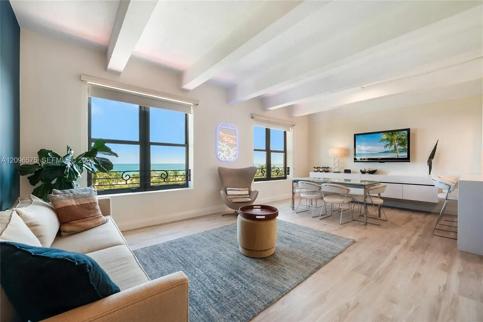 2 bedroom 2 bath Residential for sale at 1330 Ocean Dr, Miami Beach FL 33139