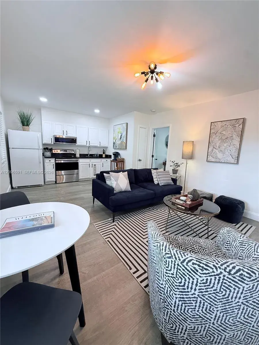 735 NE 15th St # 4, Fort Lauderdale FL 33304