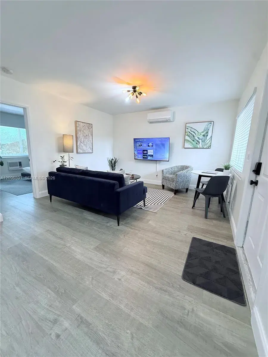735 NE 15th St # 4, Fort Lauderdale FL 33304