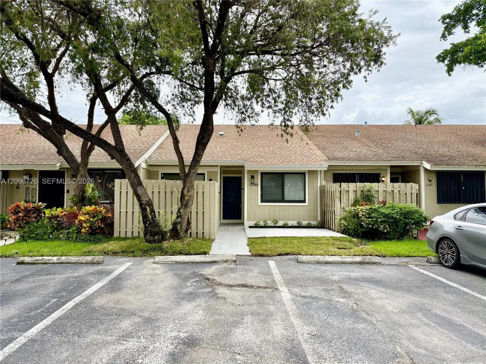3 bedroom 2 bath Residential for sale at 11189 NW 37th St, Sunrise FL 33351