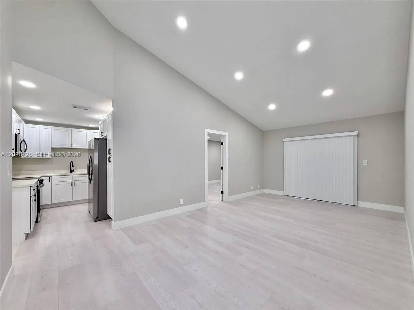 11189 NW 37th St, Sunrise FL 33351