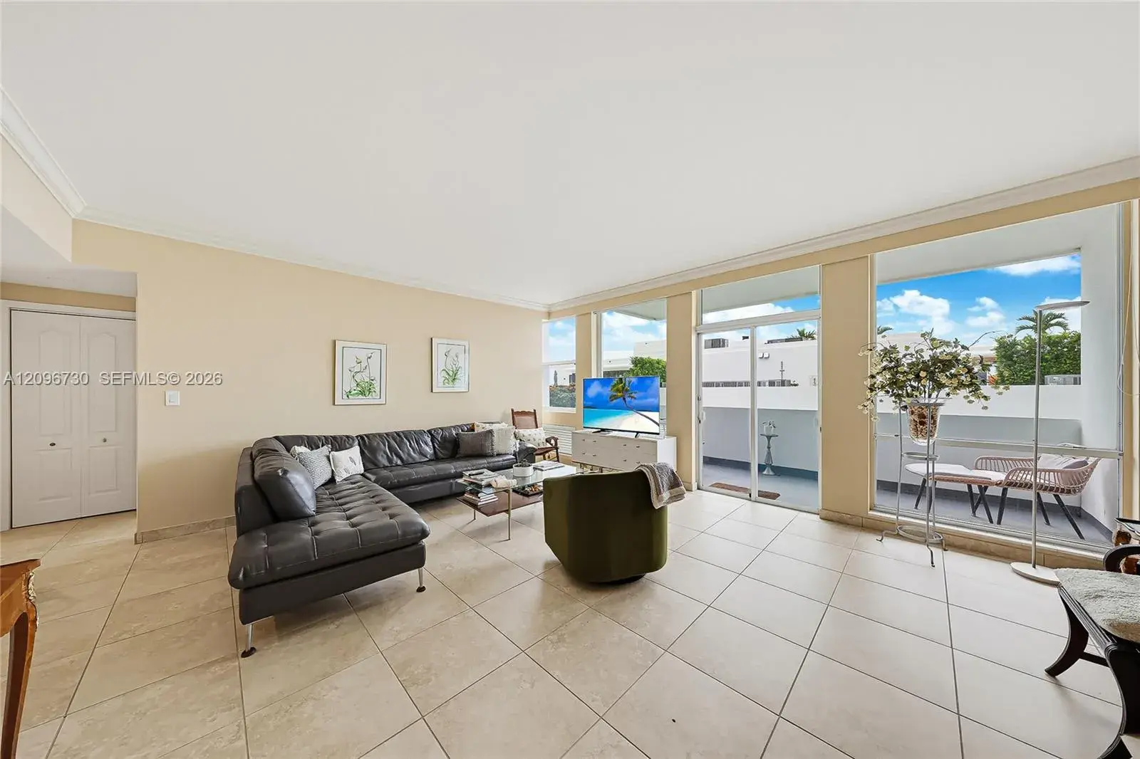 700 Biltmore Way # 802, Coral Gables FL 33134