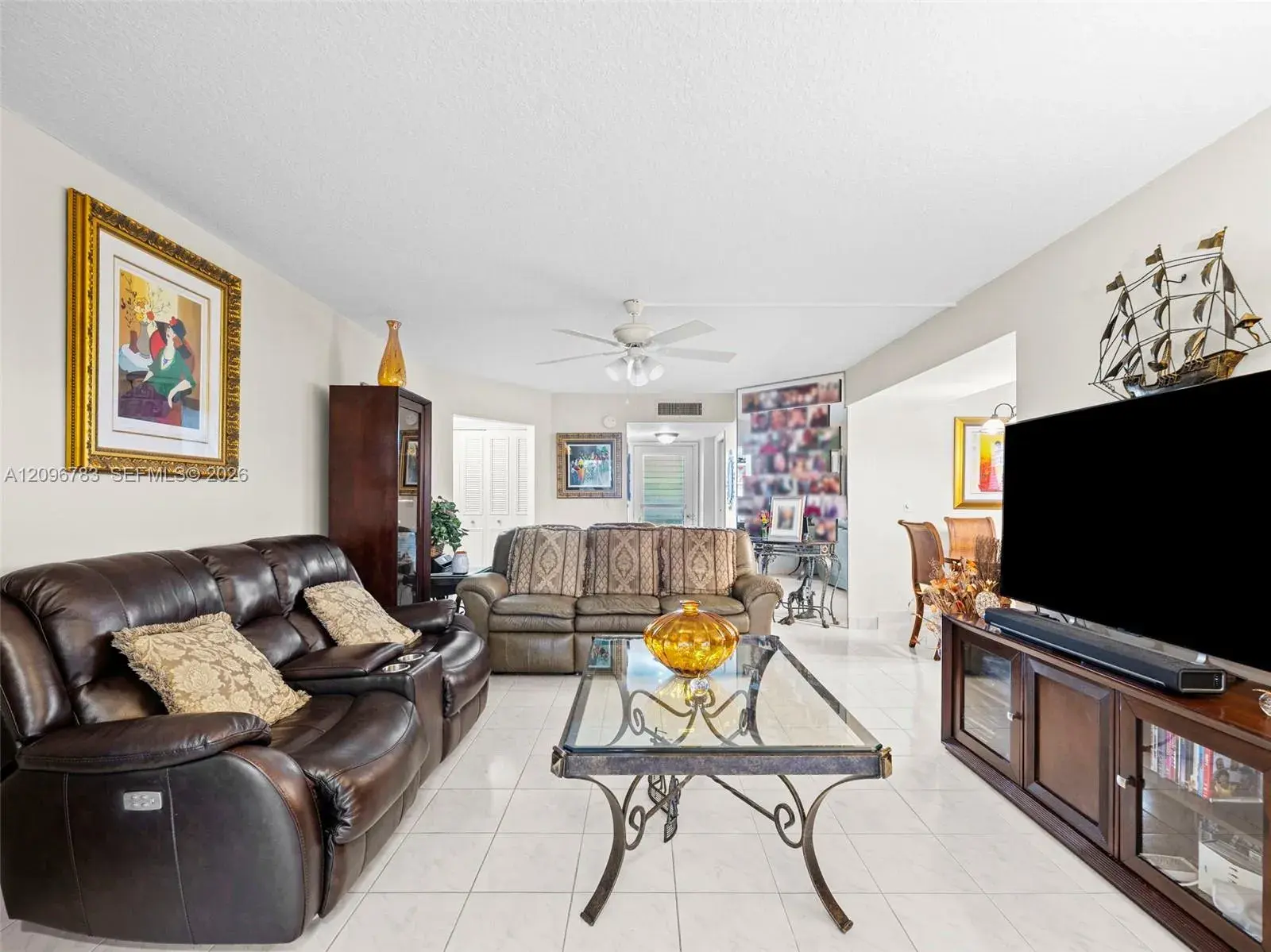 2 bedroom 2 bath Residential for sale at 3661 Via Poinciana # 401, Lake Worth FL 33467
