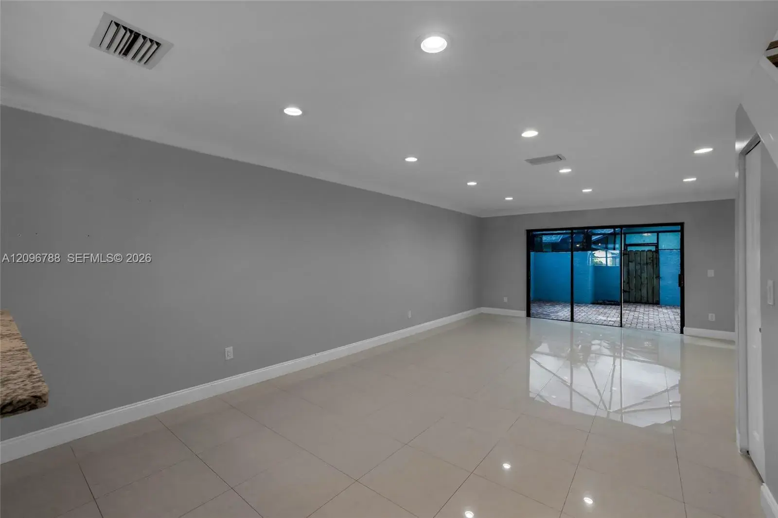 2 bedroom 2 bath Residential for sale at 9166 SW 21st Ct, Boca Raton FL 33428