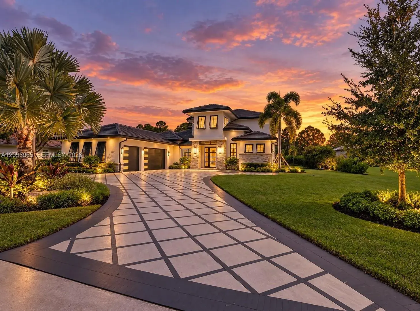 5 bedroom 5 bath Residential for sale at 10157 SE Sandpine Ln, Hobe Sound FL 33455