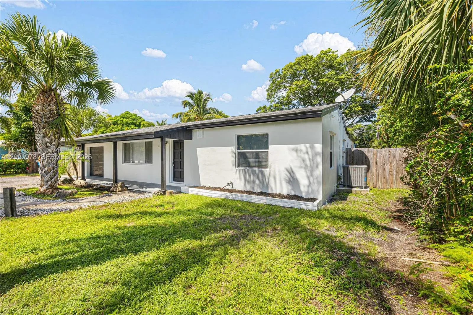 417 SW 1st Ave, Boynton Beach FL 33435