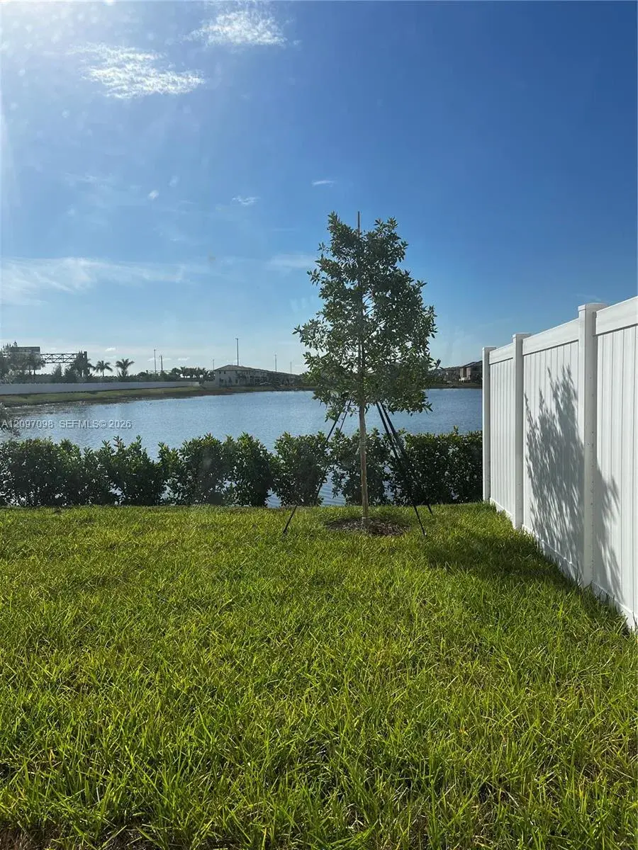 3 bedroom 2 bath Residential for sale at 3236 W 114th Ter, Hialeah FL 33018