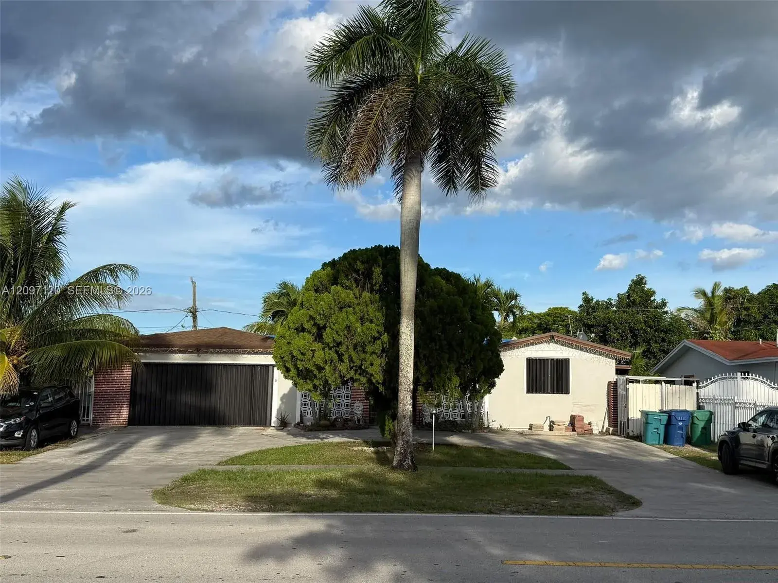 4 bedroom 2 bath Residential for sale at 17731 SW 112th Ave, Miami FL 33157
