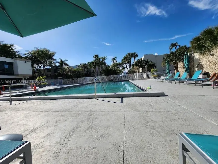 3 bedroom 3 bath Residential Lease for rent at 20200 W Country Club Dr # 109, Aventura FL 33180
