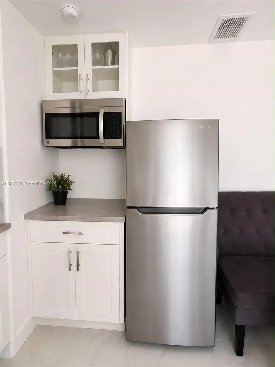 2330 SW 44th St, Fort Lauderdale FL 33312