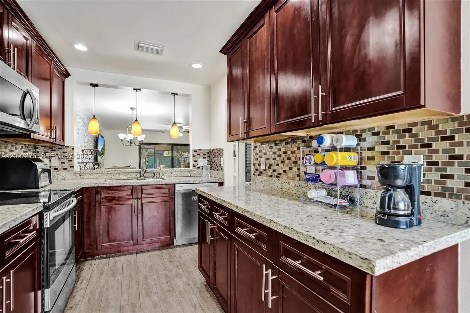7415 NW 34th St, Lauderhill FL 33319