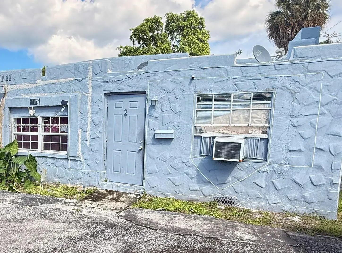1 bedroom 1 bath Residential Lease for rent at 1111 N 22nd Ave # 2, Hollywood FL 33020